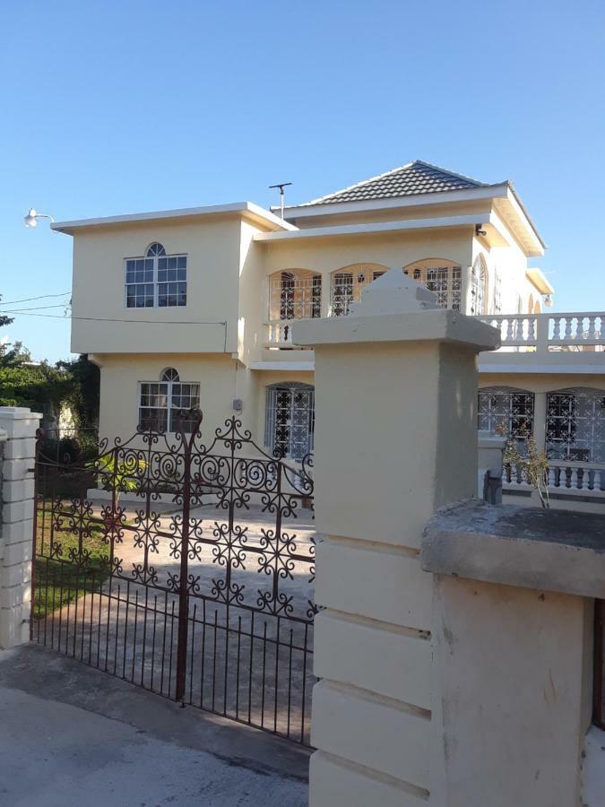Barrianna Villa Μοντέγκο Μπέυ Εξωτερικό φωτογραφία