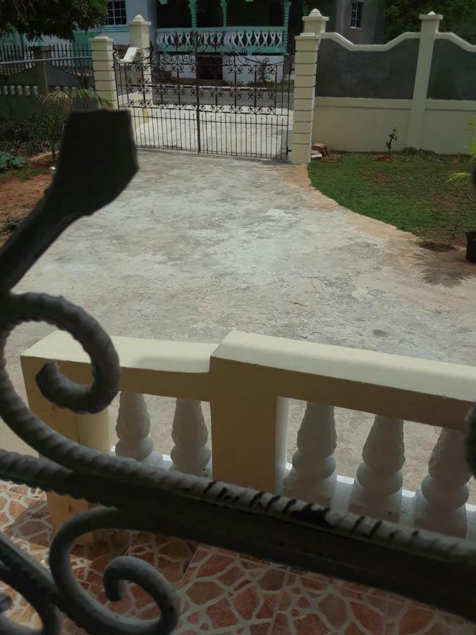 Barrianna Villa Μοντέγκο Μπέυ Εξωτερικό φωτογραφία